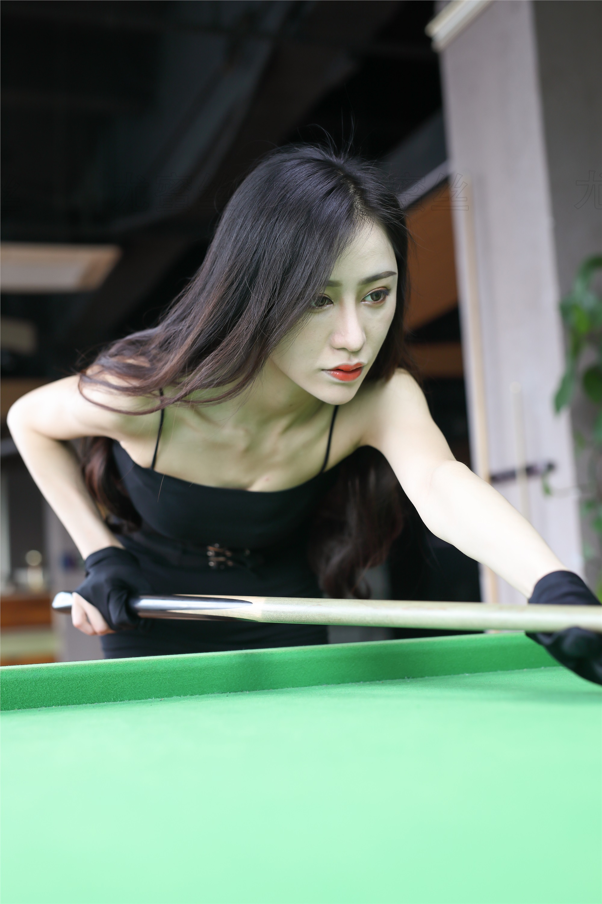 尤蜜丝 穿搭写真 NO.024